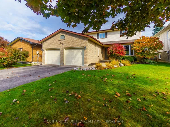 2112 Lorraine Dr, Peterborough, ON K9L 1X4