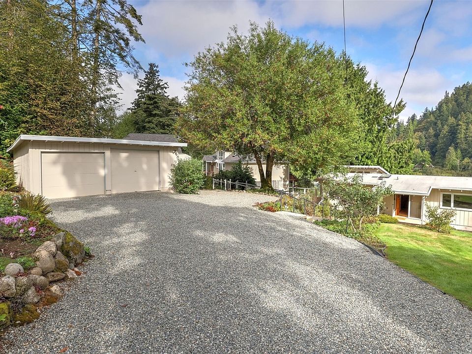 1st image of 18518 W Lake Desire Drive SE
