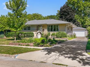 4225 43rd St, Des Moines, IA 50310