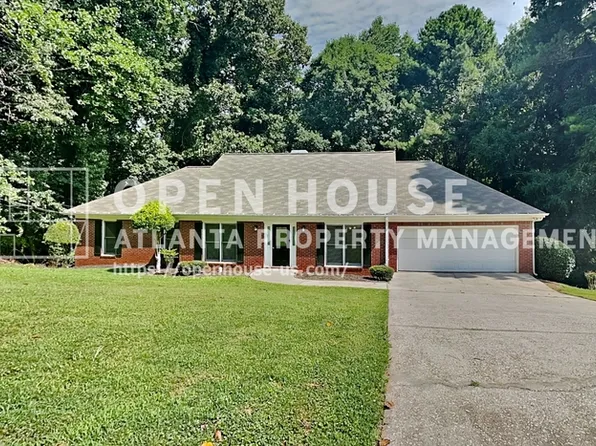 3960 Windy Shore Dr, Snellville, GA 30039