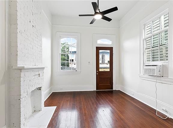 3rd image of 2710 Burgundy St