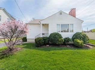 416 Foster Ave, Elyria, OH