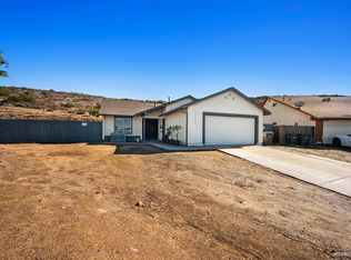 10890 Wagon Wheel Dr, Spring Valley, CA 91978