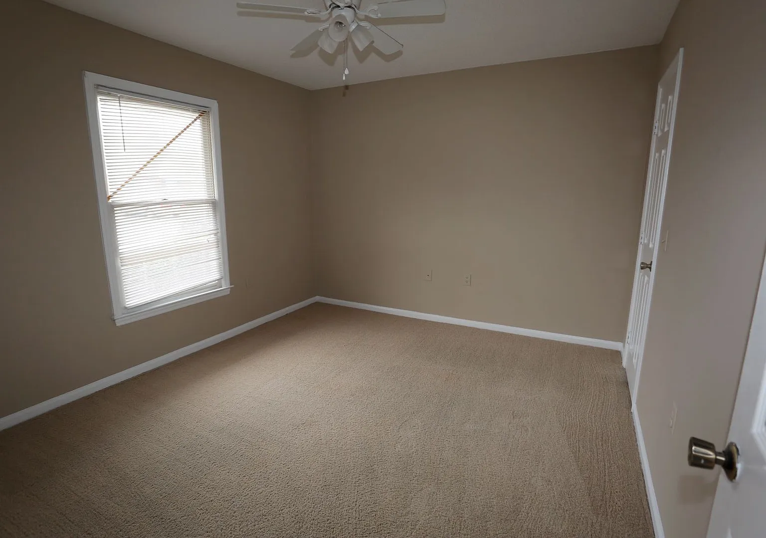 2 Bedroom at Stadium Walk — Photo 3