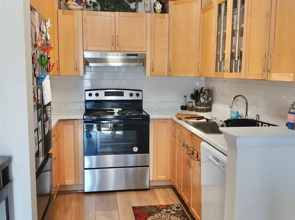 427 Aylesbury Court #A, Ridge, NY 11961