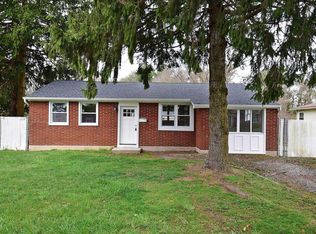1638 N Gardiner Dr, Bay Shore, NY 11706