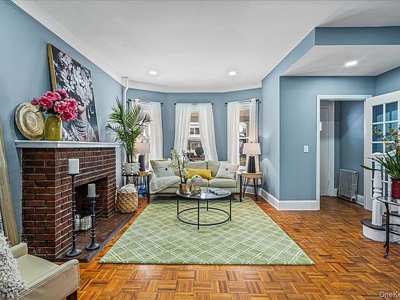 3rd image of 19619 89th Road