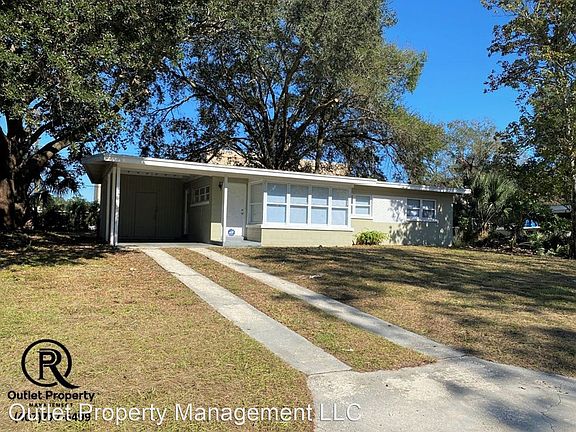 2nd image of 122 Pinecrest Dr