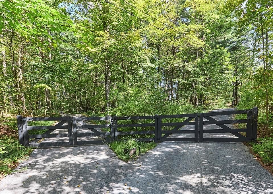 78 Schultz Hill Rd, Staatsburg, NY 12580 | Zillow
