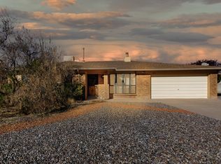 8813 Joli Ct NE, Albuquerque, NM 87111