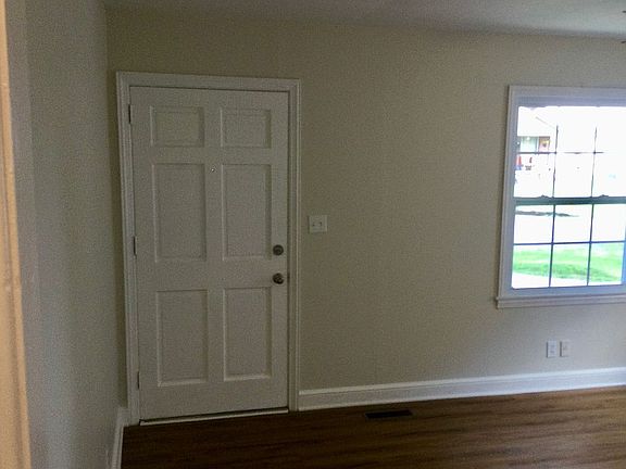 3rd image of 707 North St