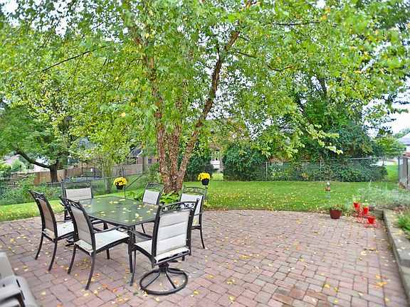 2nd image of 4117 Club View Dr