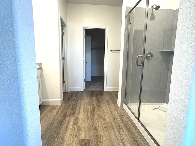 2121 Evening Star Cir — Photo 9