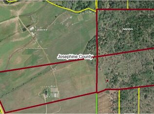 1701 White Schoolhouse Rd, Cave Junction, OR 97523