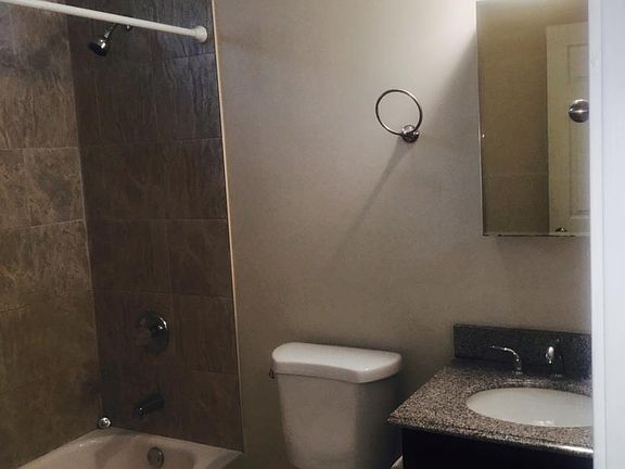5th image of 4129 S Michigan Ave APT 3