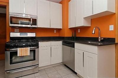 4th image of 5248 Chicago Ave