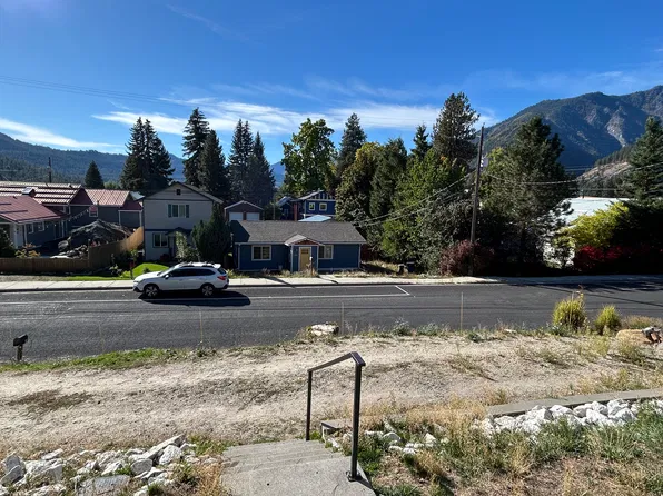 418 Birch St, Leavenworth, WA 98826