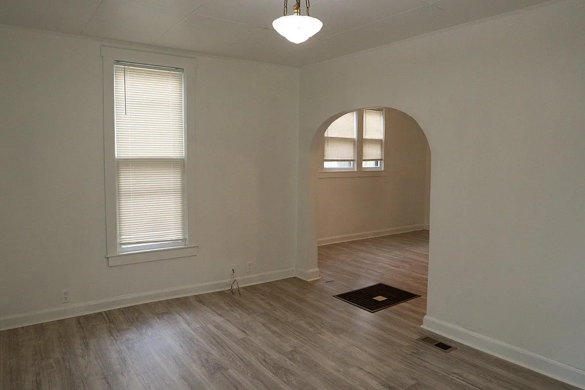 Unit Photo - 1407 NW Jackson St