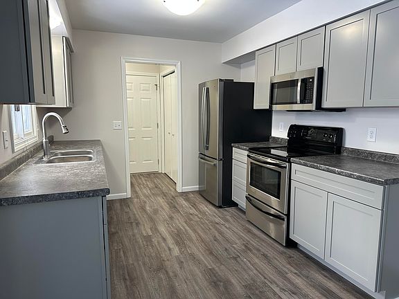 3rd image of 226 E 20th Ave