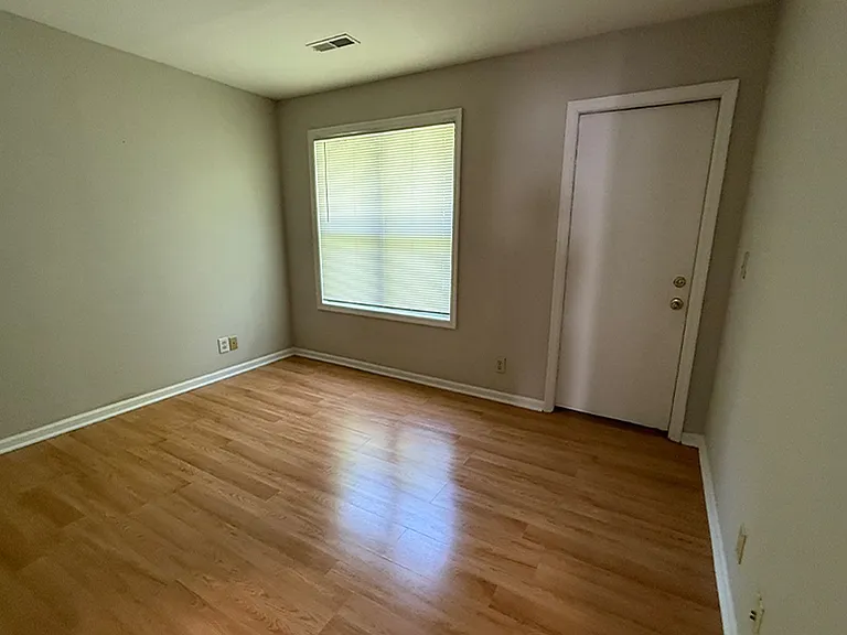 3227 Bishop St — Photo 42