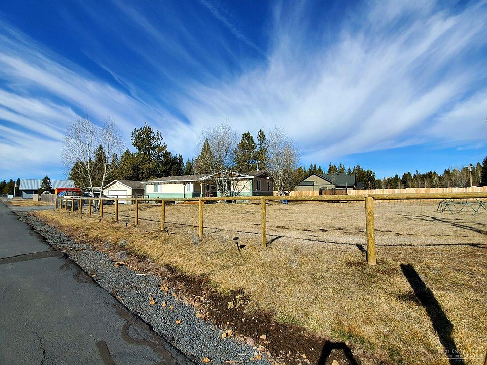 2nd image of 55855 Swan Rd