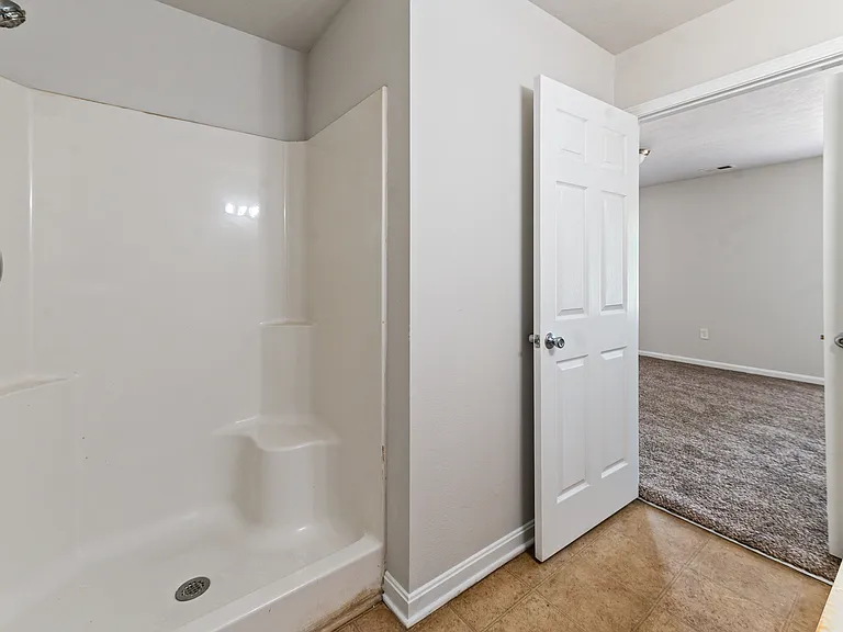 5340 Shepherdsville Rd #1 — Photo 6