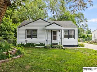 610 S 16th St, Blair, NE 68008