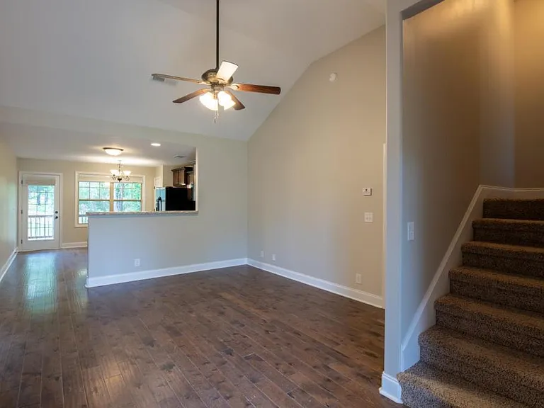 1126 Garrettsburg Rd — Photo 9