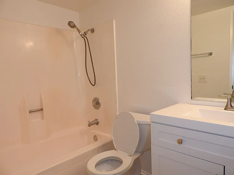 10911 Draco Rd #27 — Photo 14
