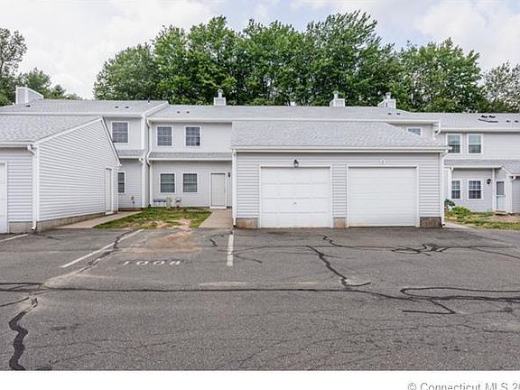 2nd image of 1009 Misty Meadow Ln