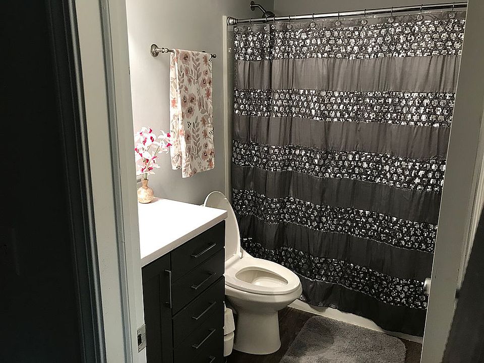 1st image of 4928 Pine Cone Ct