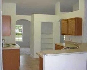 2nd image of 2442 SE Renick Ave