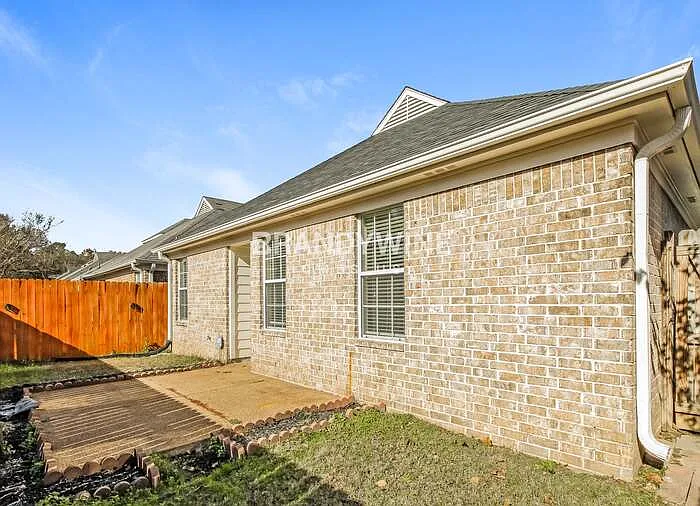 6843 Kerry Valley Ln — Photo 20