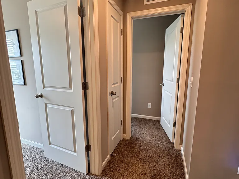 7561 Woods Edge Blvd — Photo 35