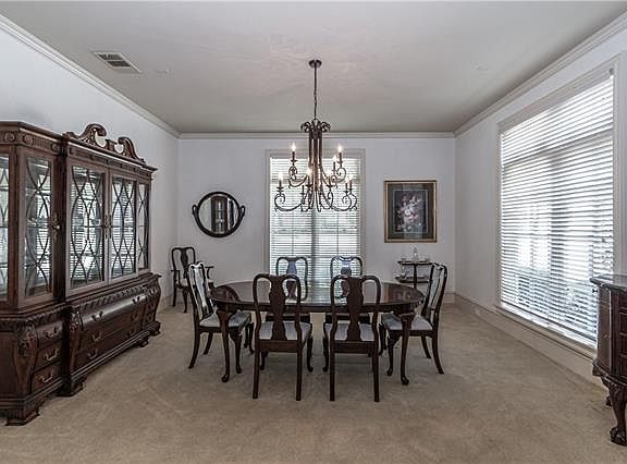 5th image of 5627 Miramar Dr