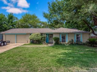 105 Rising Star, Universal City, TX 78148