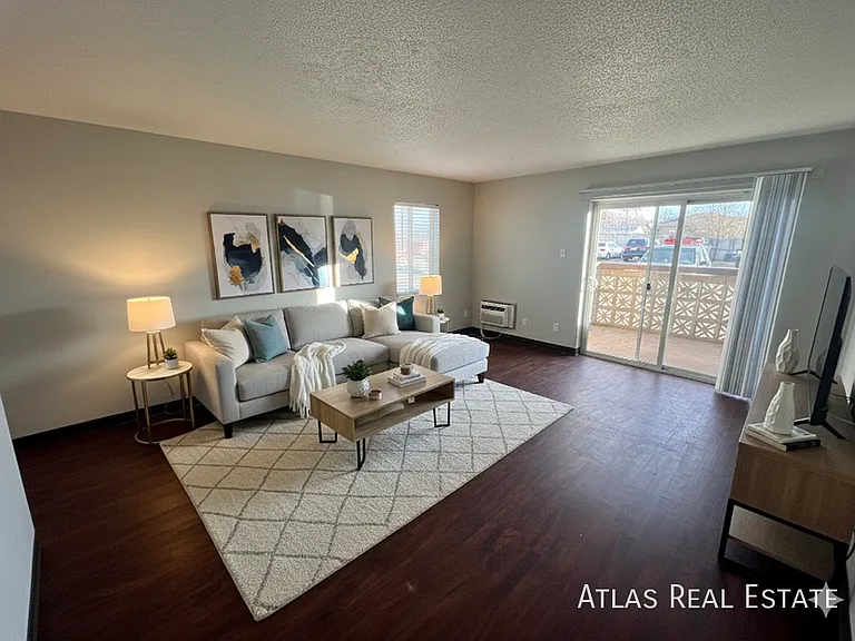 312 W Alabama Ave — Photo 13