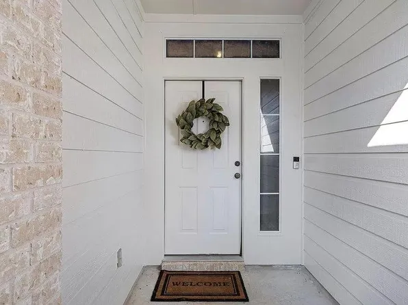 3705 Castle Rock Dr, Round Rock, TX 78681