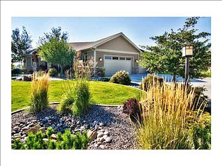 2nd image of 3960 Woodcreek Dr