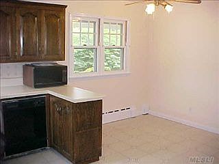 5th image of 10 Matthew St