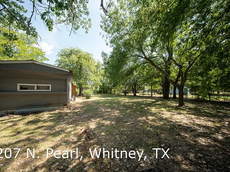 207 N Pearl St — Photo 27