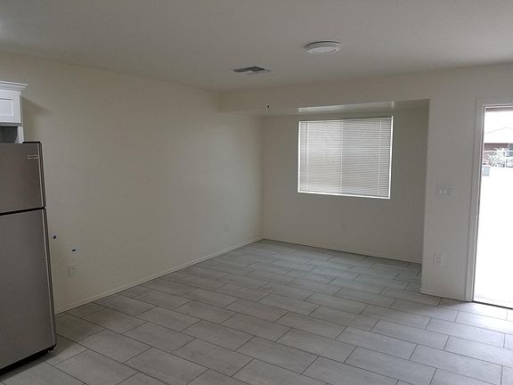 2nd image of 5909 S Calle Sueno Hermoso #2