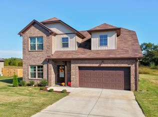 423 Princeton Dr, Lebanon, TN 37087