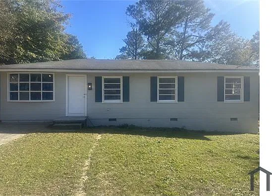 4 bed, 1500 sqft, $1,490 — Photo 2