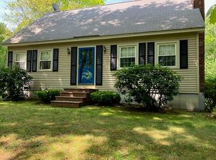 20 Gowing Rd, Hudson, NH 03051