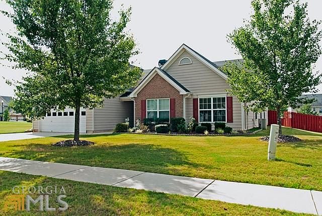 1st image of 186 Lantana Dr #33