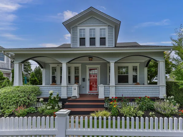 14 Brewster Street, Provincetown, MA 02657