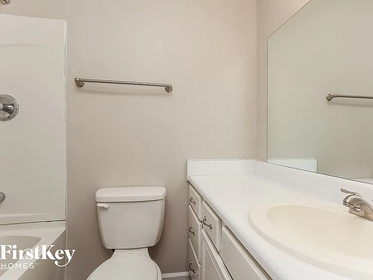 317 Cedar Park Cir — Photo 9