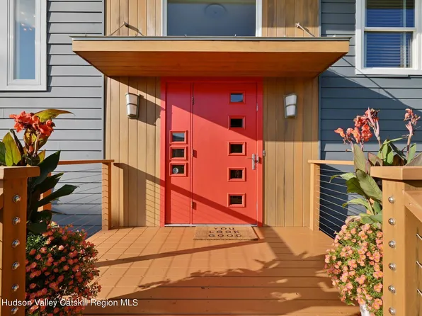 158 Cannon Circle, Woodstock, NY 12498