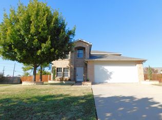 2801 Saddle Dr, Denton, TX 76210